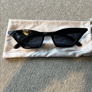 Black Cat-Eye Sunglasses - Women Accessories